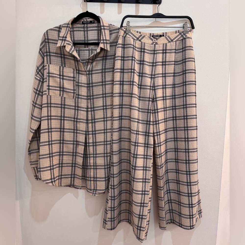 plaid set - Picture 3 of 6